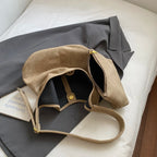 Bolso hobo de piel sintética