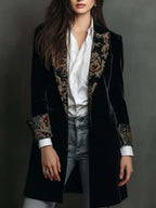 Blazer de terciopelo negro con bordado floral en la solapa - vista 3