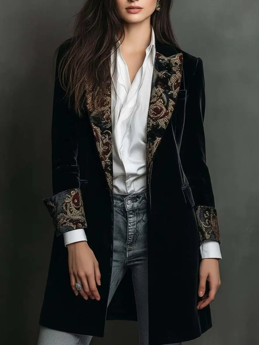 Blazer de terciopelo negro con bordado floral en la solapa - vista 3