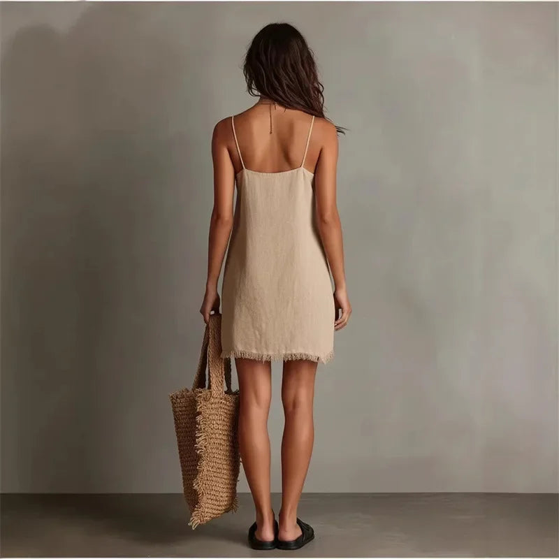 Vestido corto playero con cuello pico y espalda descubierta - vista 2