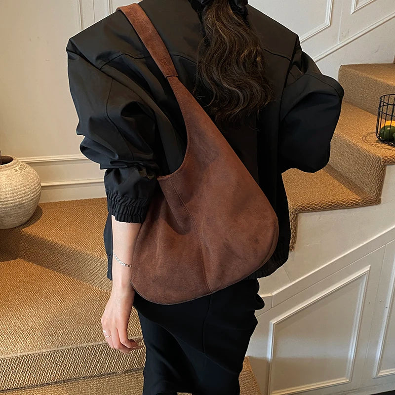 Bolso hobo de piel sintética